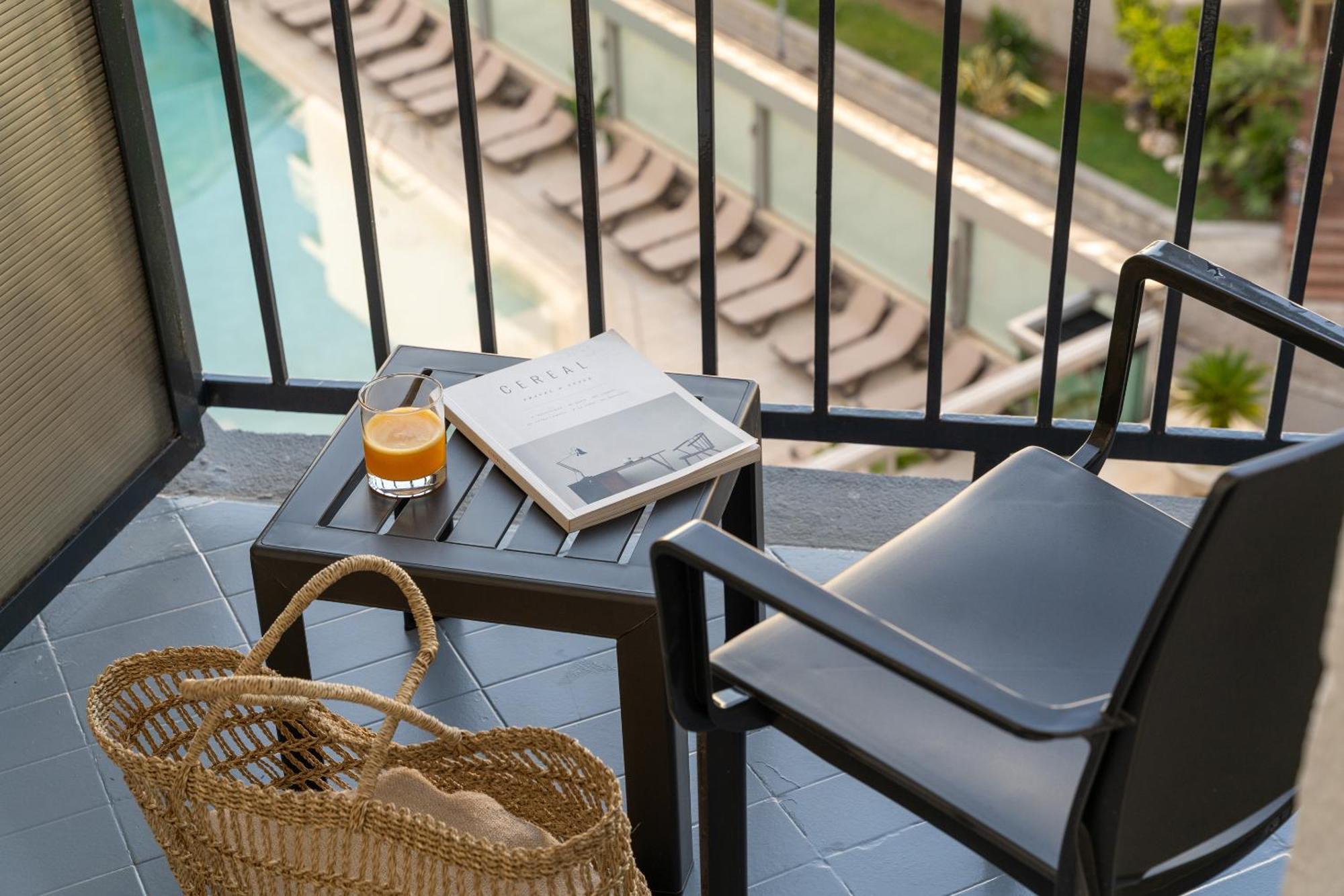 Doppelzimmer mit Balkon (2 Erwachsene + 1 Kind)